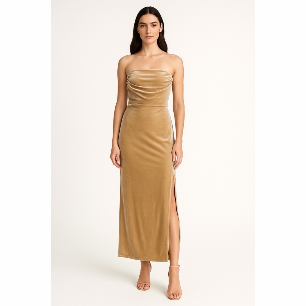 NWT Gianni Bini Strapless Velour Midi Dress